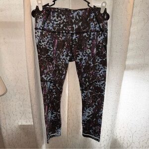 Lululemon all sport crops